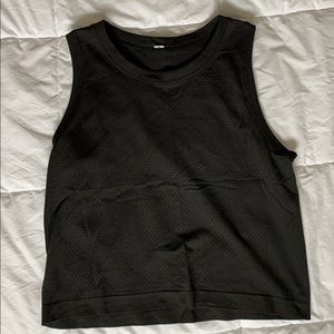 Lululemon Breeze By Crop